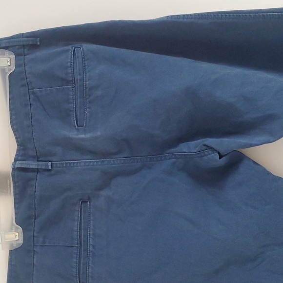 🎉2 for $15🎉 Gap Blue Lived-in Slim Khakis - Picture 6 of 7